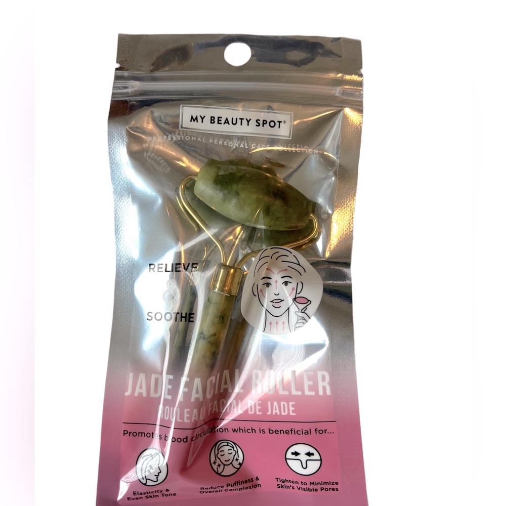 Jade facial roller. My Beauty Spot. NEW